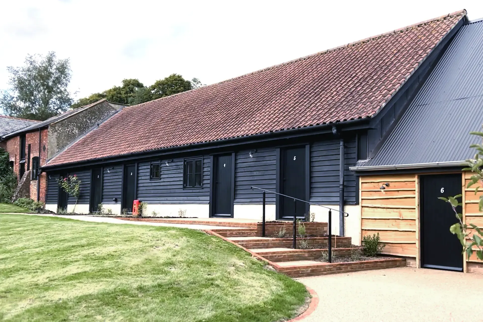 clock barn rose barn accommodation