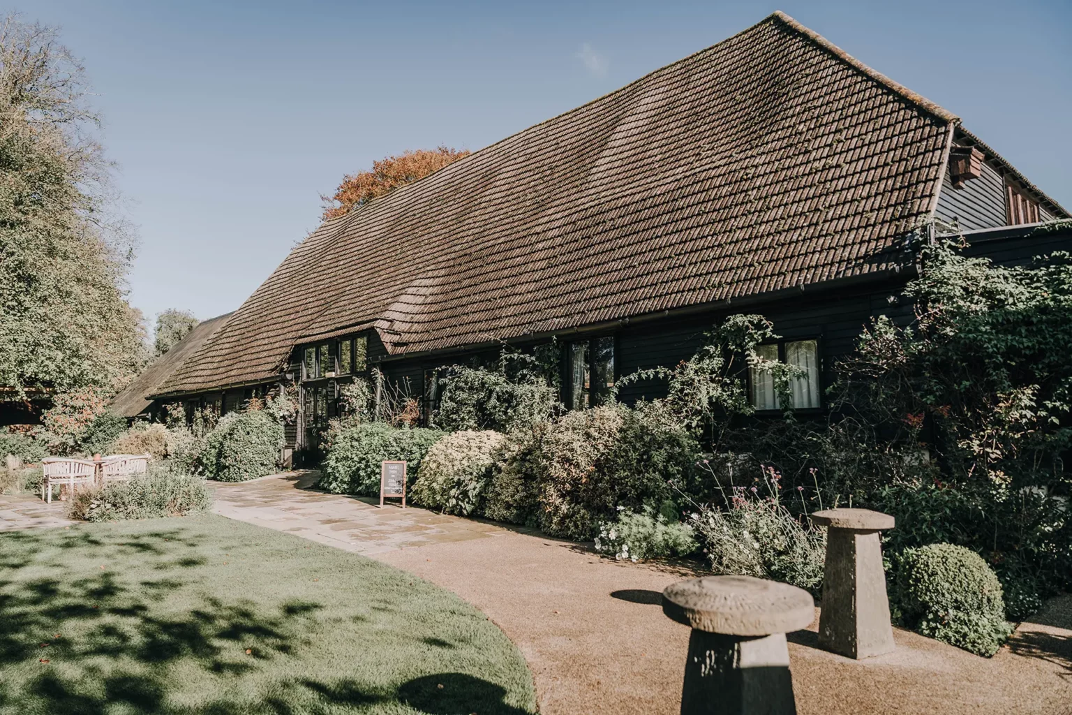 clock barn weddings main barn