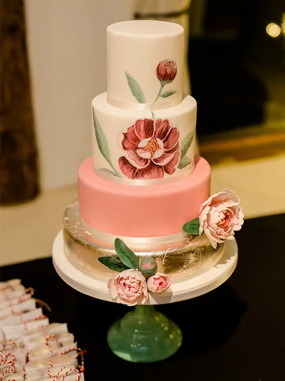 Clock Barn Pastel coloured wedding cakes