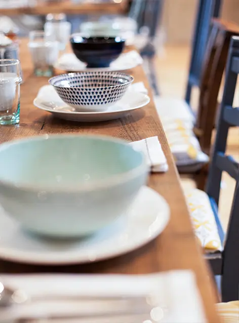 Clock Barn farm house kitchen table setup